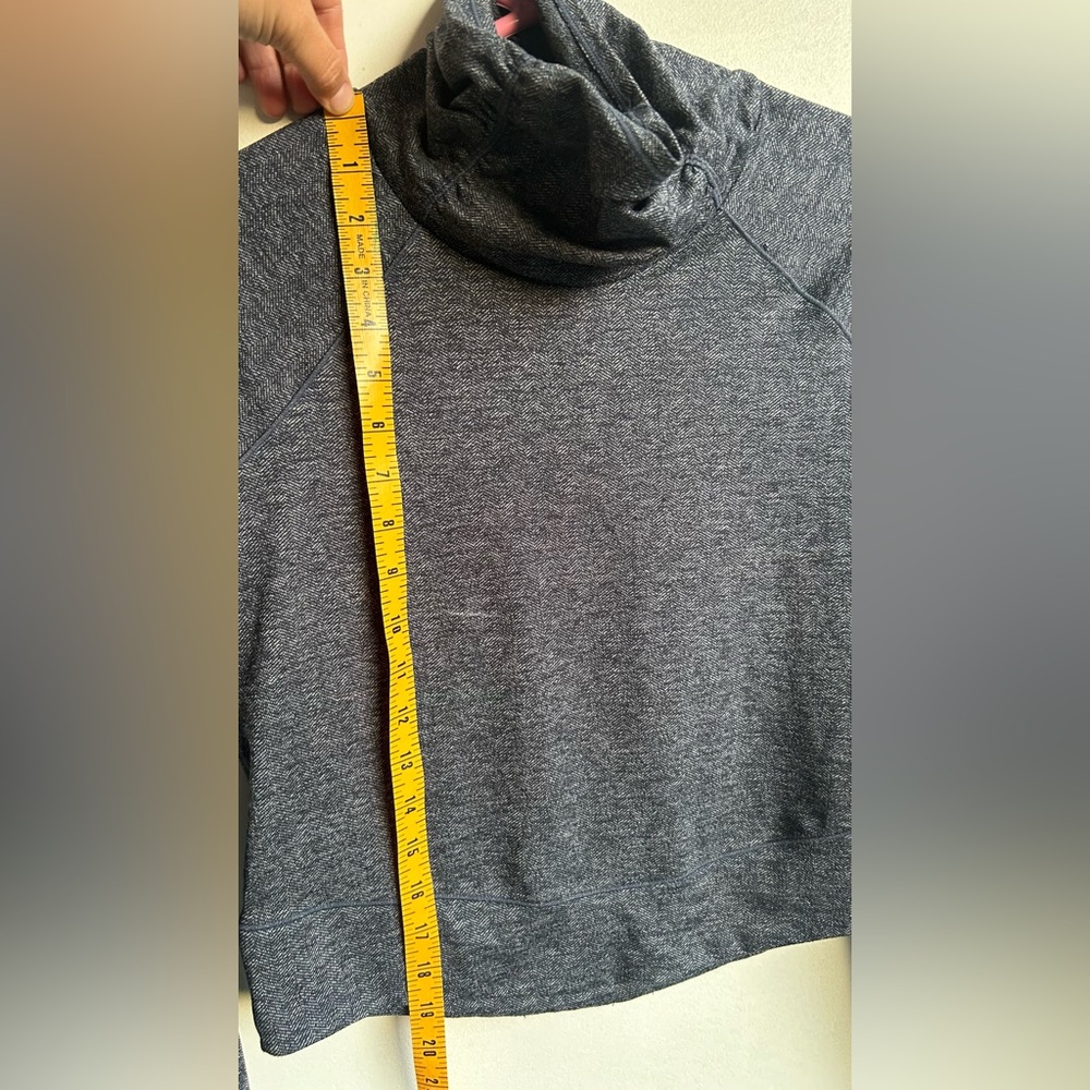 Prana Herringbone Patterned Gray Zawn Top - image 5